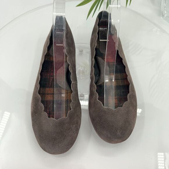 Born Women's Allie Ballet Flat Size 6.5 Brown Suede Slip On Scalloped Edge Shoes - Picture 1 of 13
